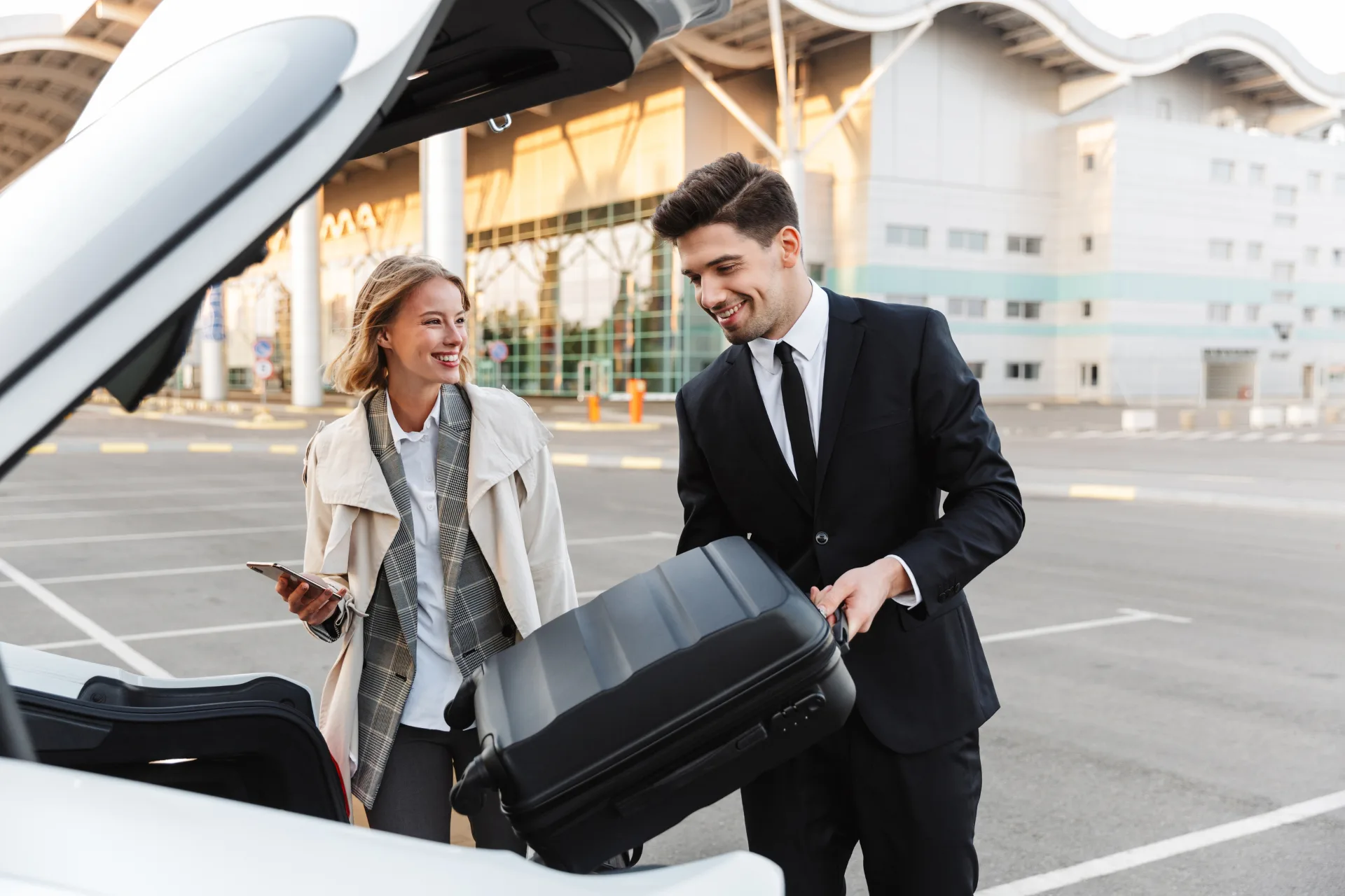 Bournemouth to Heathrow taxi - Luxury airport transfer service